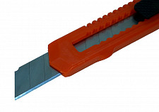 Нож Sturm! 1076-09-01 с сегментированным лезвием 18 мм от Водопад  фото 3
