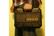 Аккумуляторная отвертка Deko DKS4FU-Li 063-4152 в кейсе + набор инструментов 36 предметов от Водопад  фото 4
